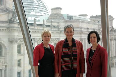 Mit Dorothee Schlegel, MdB und Vizepräsidentin des EP Ulrike Lunacek, MdEP